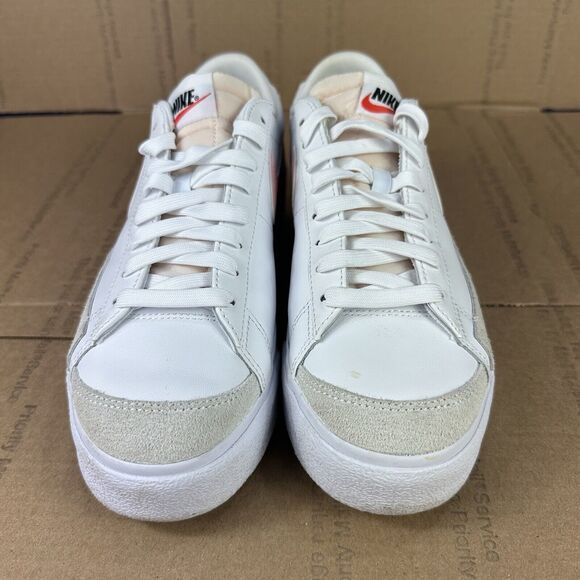 Nike Women's Blazer Low Platform Size 10 White/Pink DJ0292-103 Casual - Picture 2 of 7